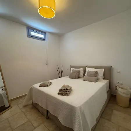 Althea Luxury Apartment *